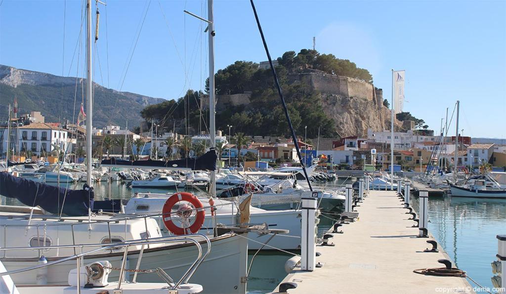 Penthouse Duplex 4 Pax By Costablancarent Apartman Denia Kültér fotó